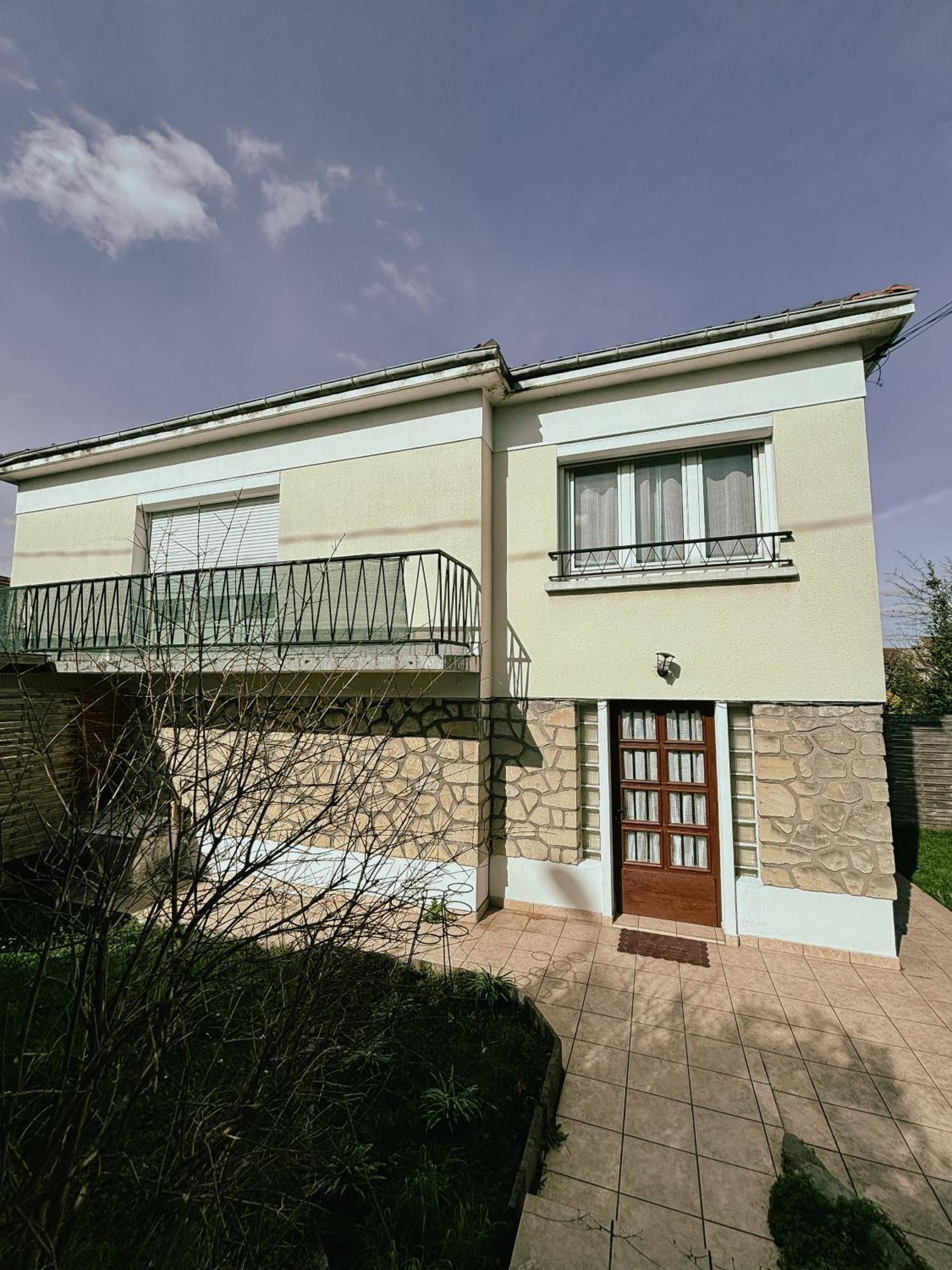 Duplex Avec Jardin - Proche Paris - Disneyland - Rer - Noisy-le-Grand Esterno foto